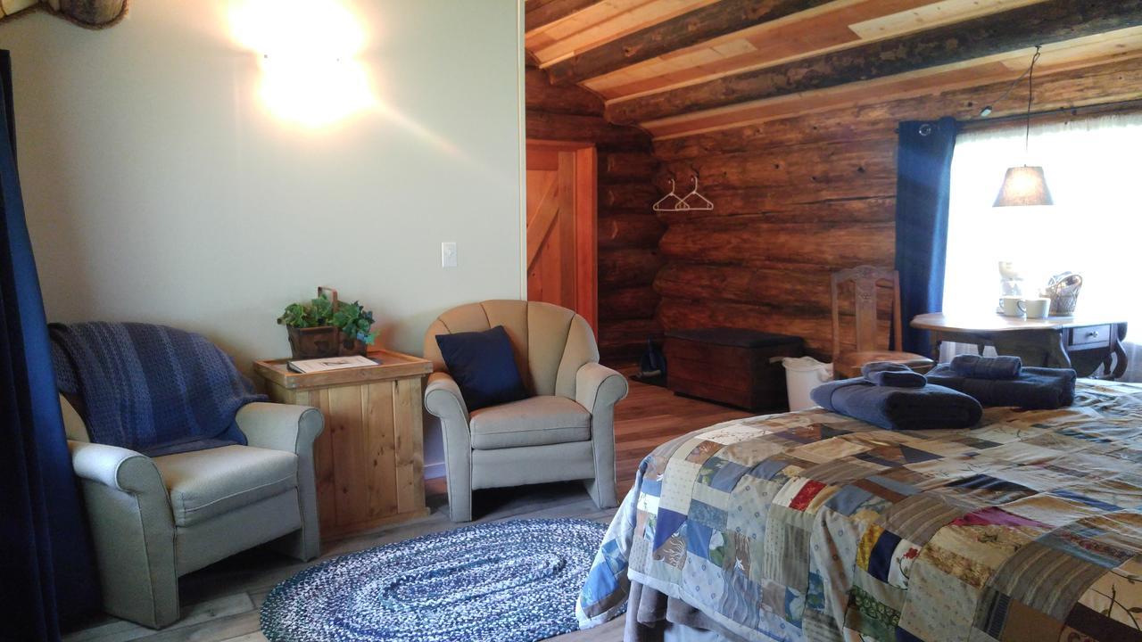 Wolfwood Guest Ranch Villa Clearwater Exterior photo